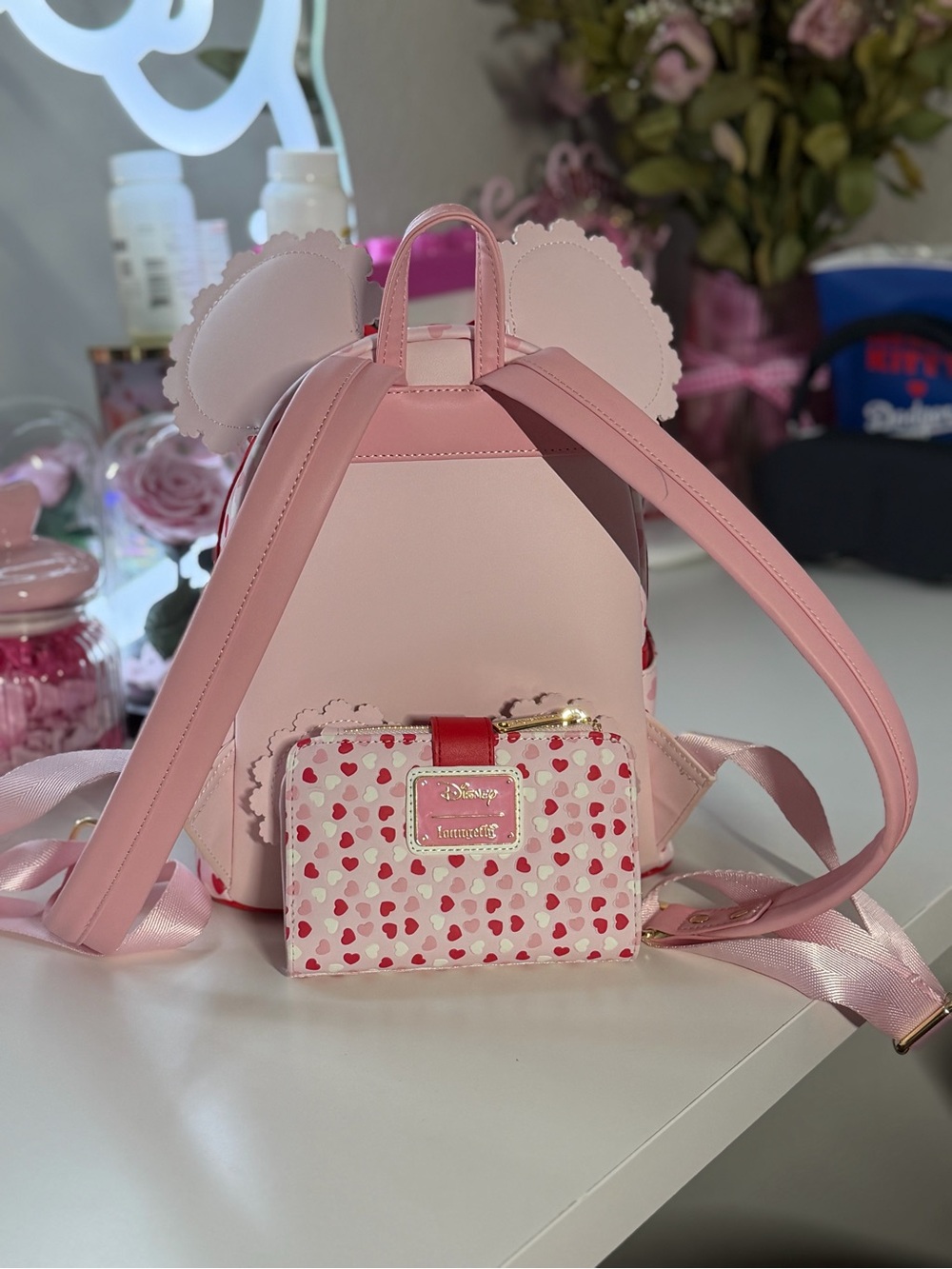 Disney Mickey & Minnie Valentines Loungefly Backpack and Wallet - Picture 3 of 3